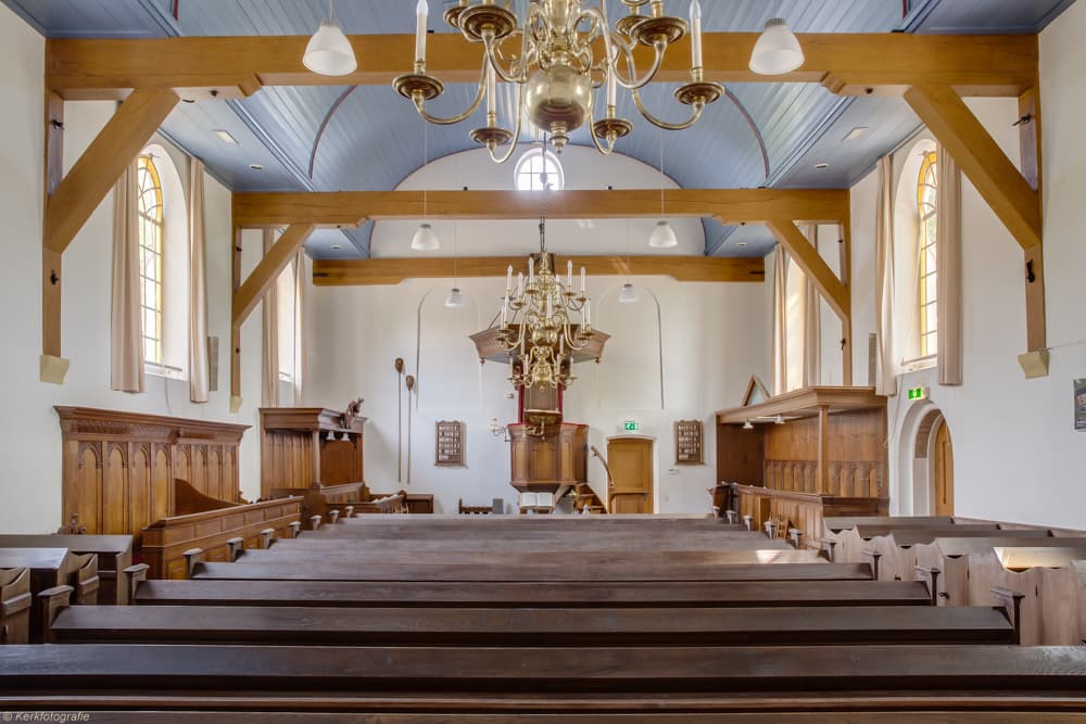 Interieur van de kerk